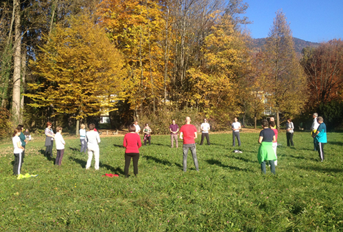 Qigong im Park St. Virgil